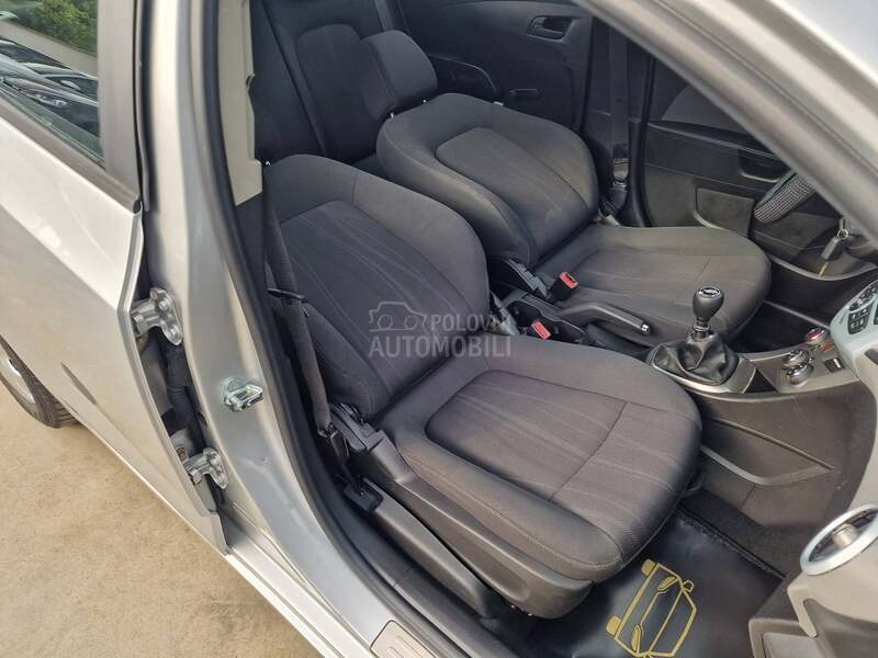 Chevrolet Aveo 