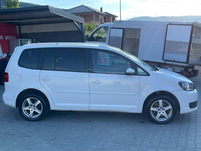 Volkswagen Touran 2.0 DSG