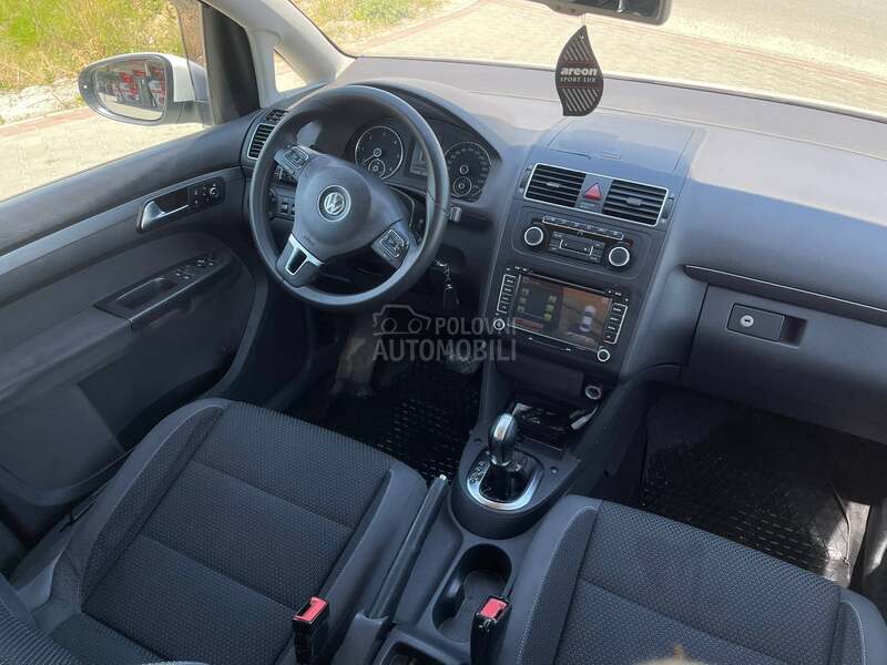 Volkswagen Touran 2.0 DSG