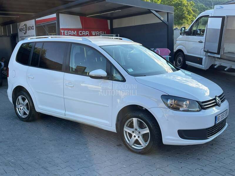 Volkswagen Touran 2.0 DSG