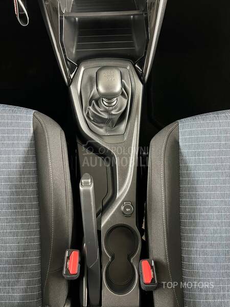 Peugeot 208 ZAMENjEN LANAC