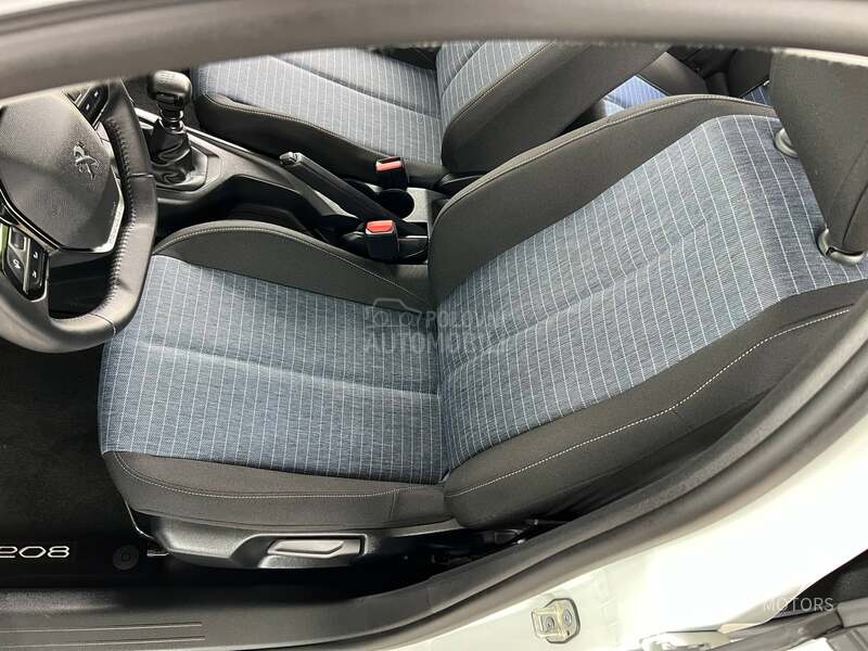 Peugeot 208 ZAMENjEN LANAC