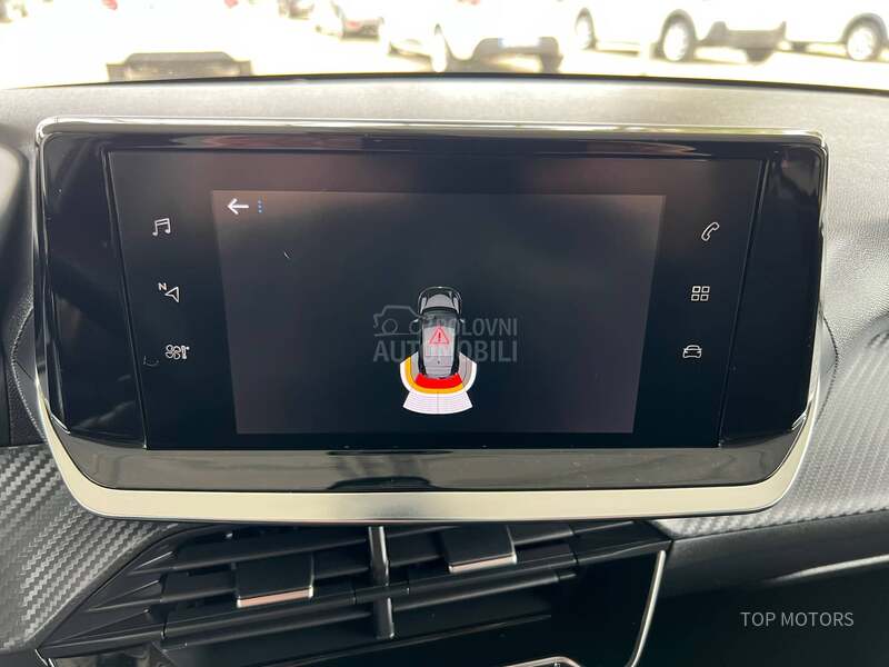 Peugeot 208 ZAMENjEN LANAC