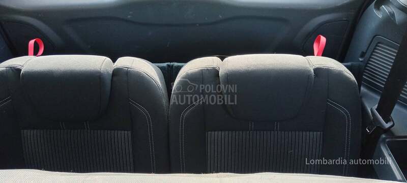 Ford C-Max Grand