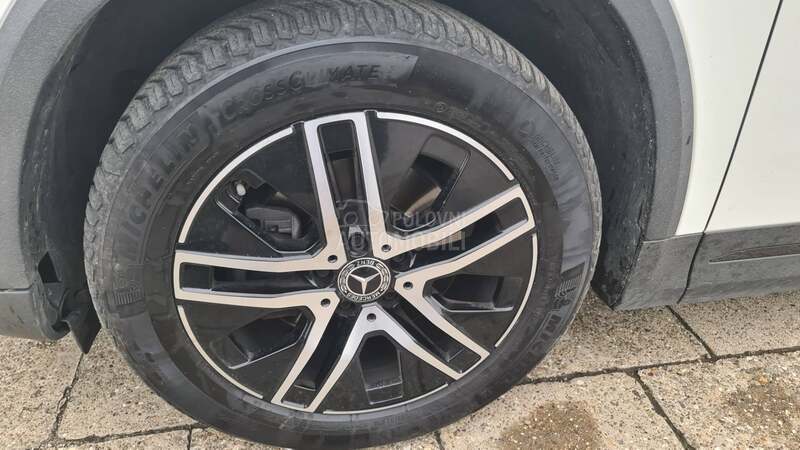 Mercedes Benz GLA 200 2.0d LED/4 MATIC