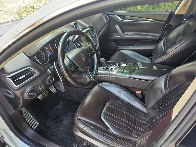 Maserati Ghibli 3.0 V6 F.U.L