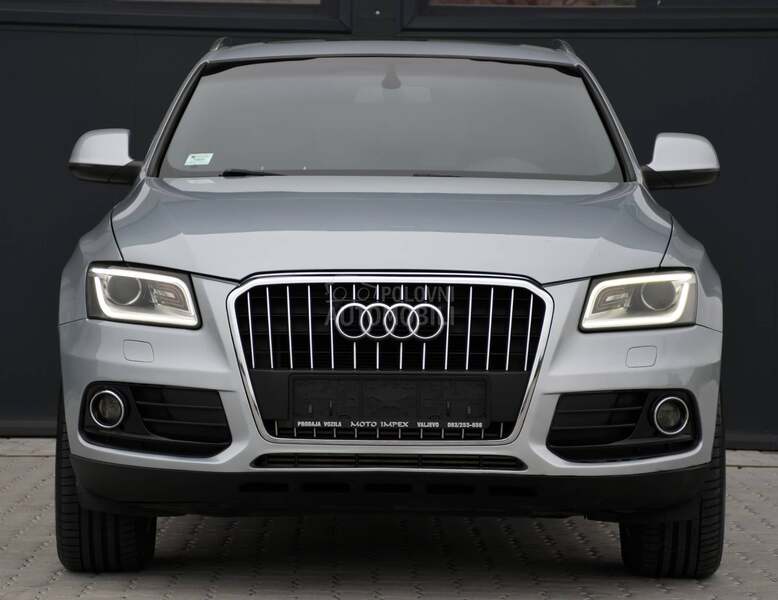 Audi Q5 2.0TDI/EXCLUSIVE/N0V