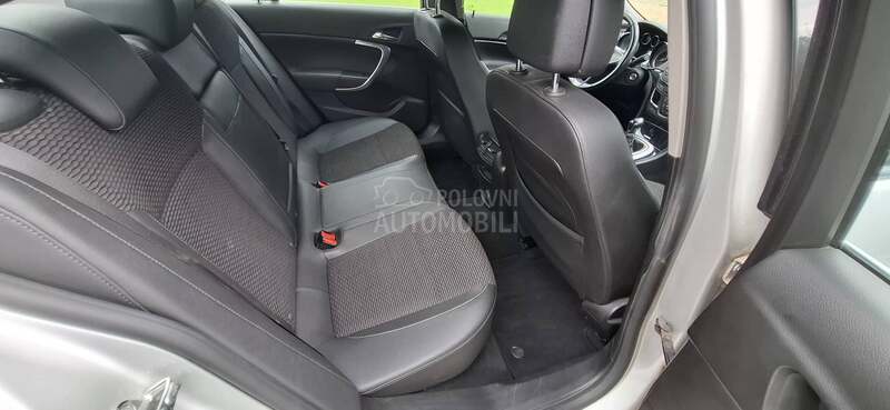 Opel Insignia 4x4 Turbo