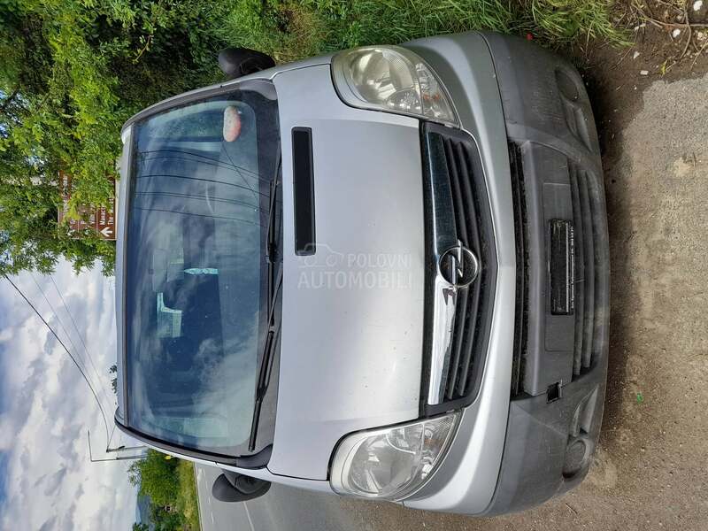 Opel Vivaro 