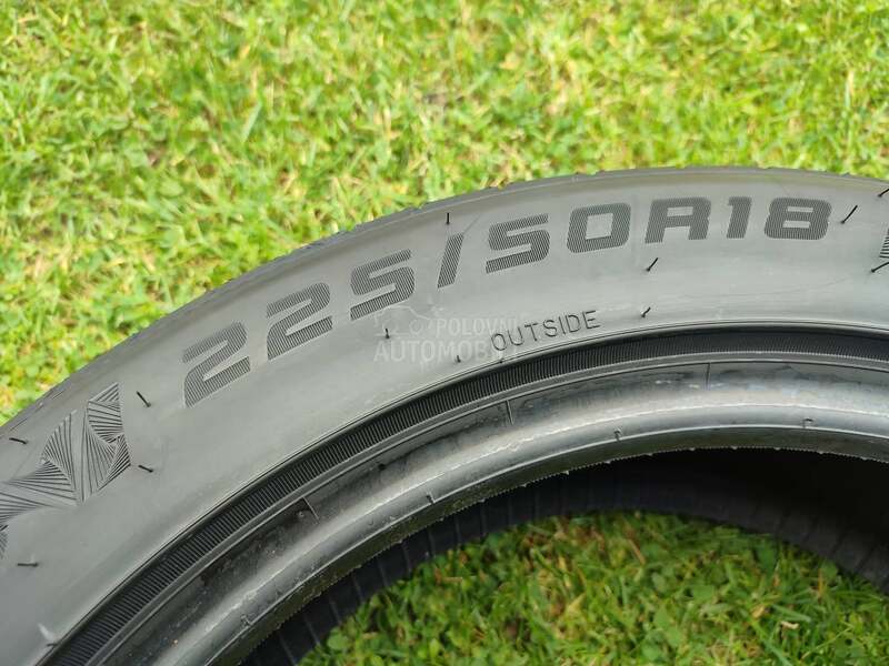 Falken 225/50 R18 Letnja