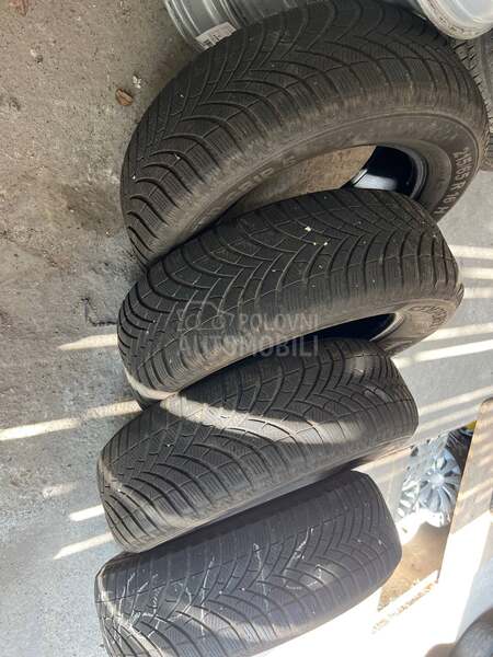 Semperit 215/65 R16 Sve sezone