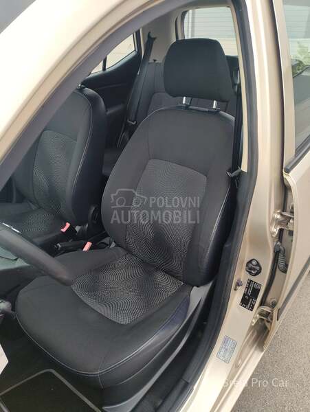Hyundai i10 1.1 Ben CH