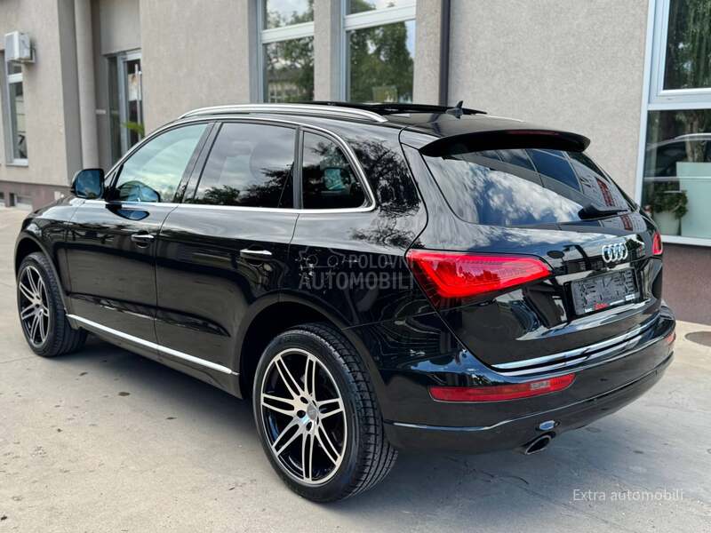Audi Q5 QuattroDistronic