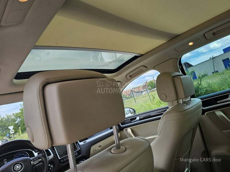 Volkswagen Touareg R-LINE