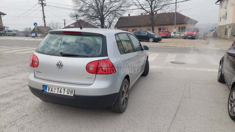 Volkswagen Golf 5 1.9 tdi