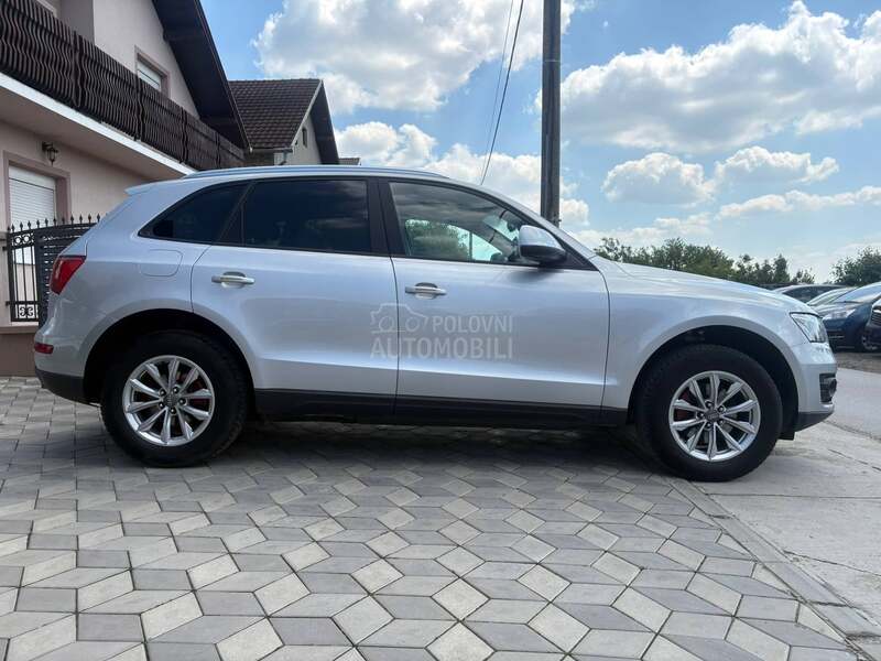 Audi Q5 2.0 tdi /T O P/