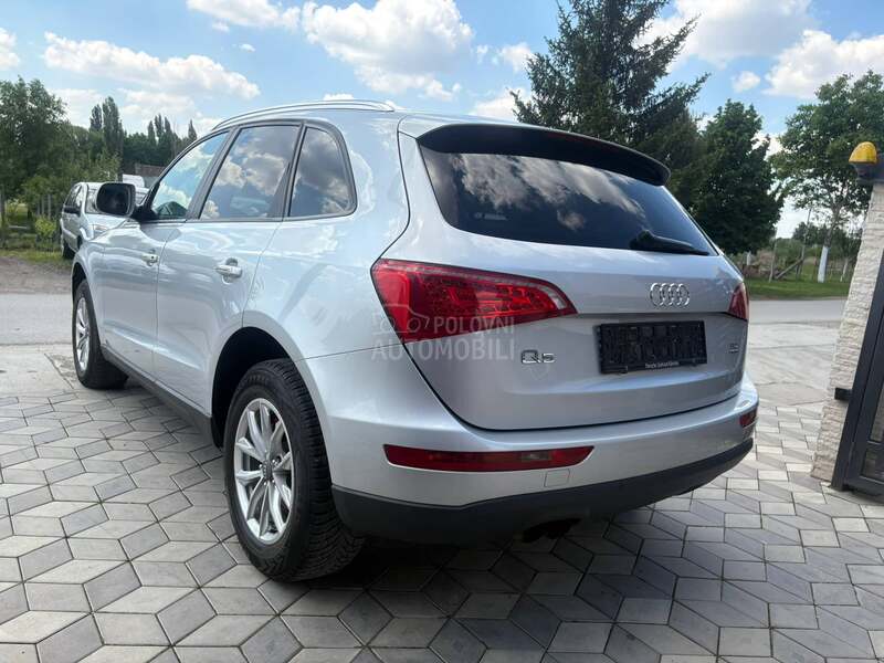 Audi Q5 2.0 tdi /T O P/