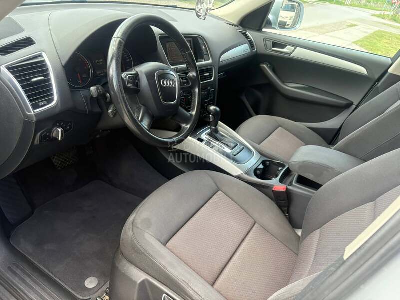 Audi Q5 2.0 tdi /T O P/