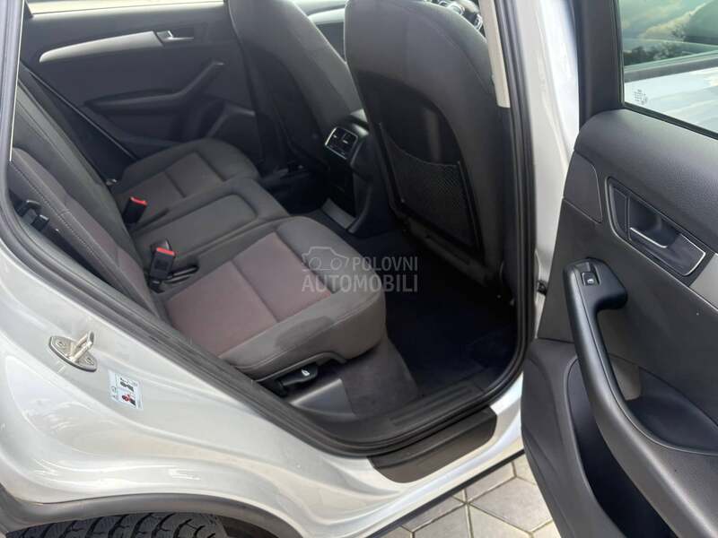 Audi Q5 2.0 tdi /T O P/