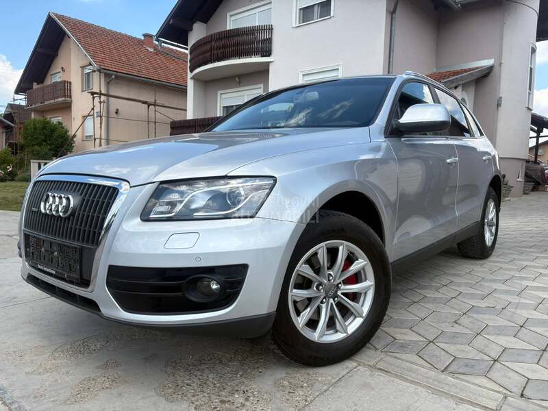 Audi Q5 2.0 tdi /T O P/