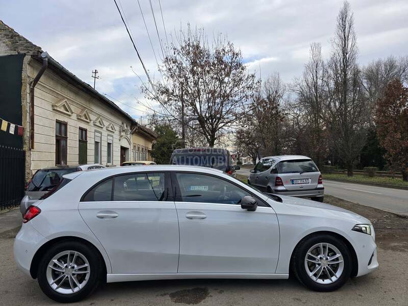 Mercedes Benz A 180 