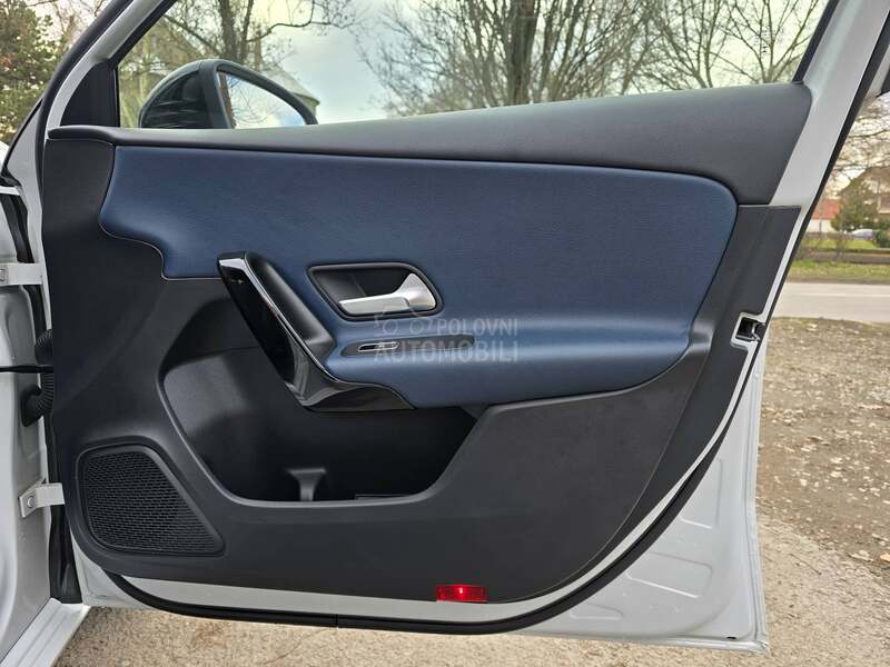 Mercedes Benz A 180 