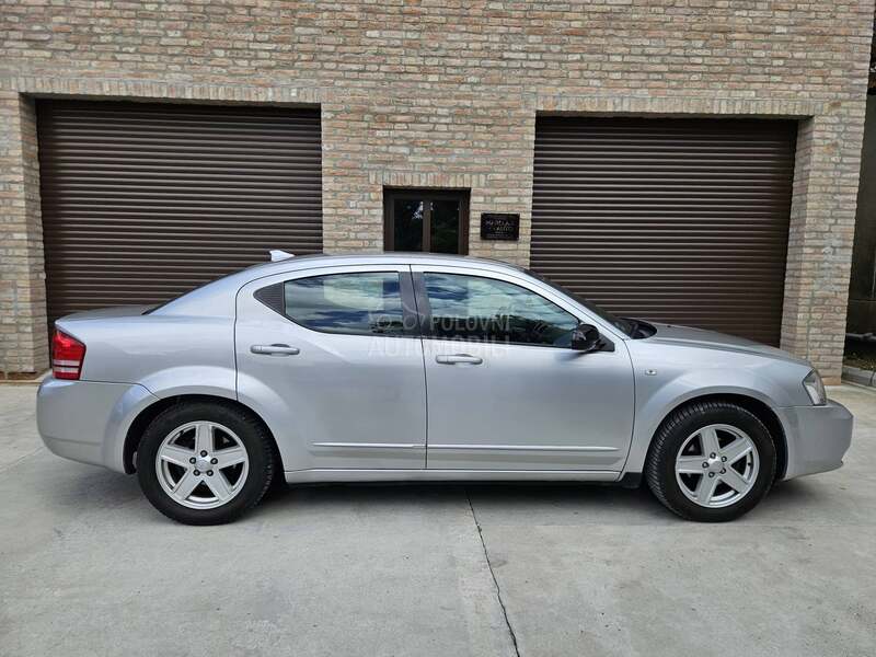 Dodge Avenger 2.0VVT