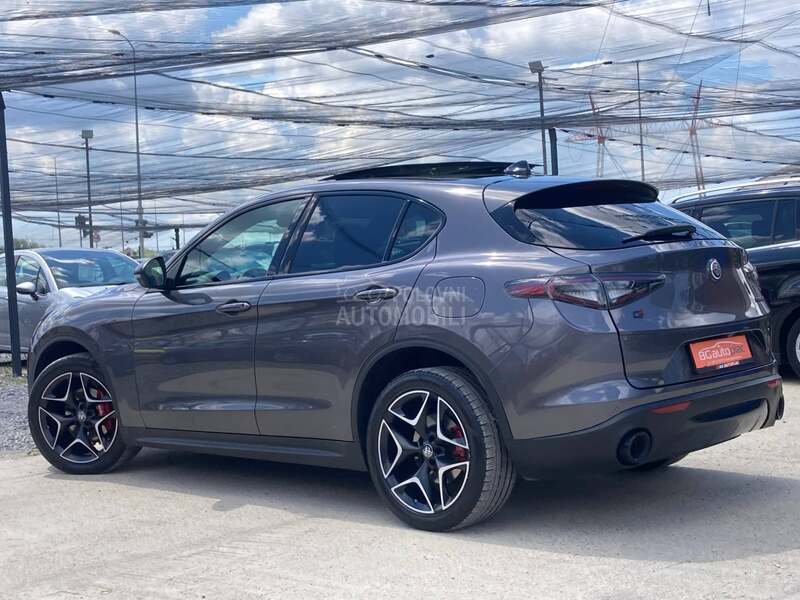 Alfa Romeo Stelvio 2.0i Q4 Veloce CH