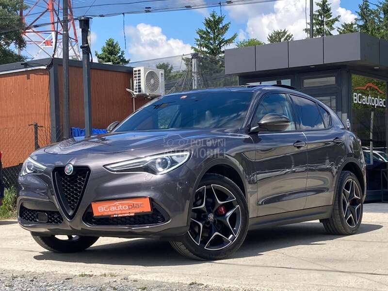 Alfa Romeo Stelvio 2.0i Q4 Veloce CH