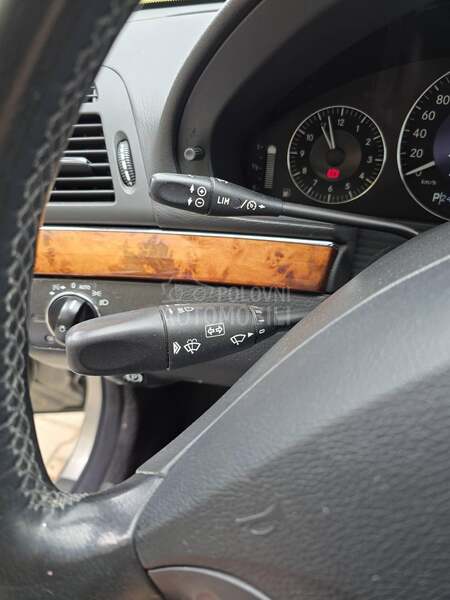 Mercedes Benz E 200 K O M P R E S O R