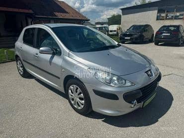 Peugeot 307 2003 - 2013. god. -  kompletan auto u delovima