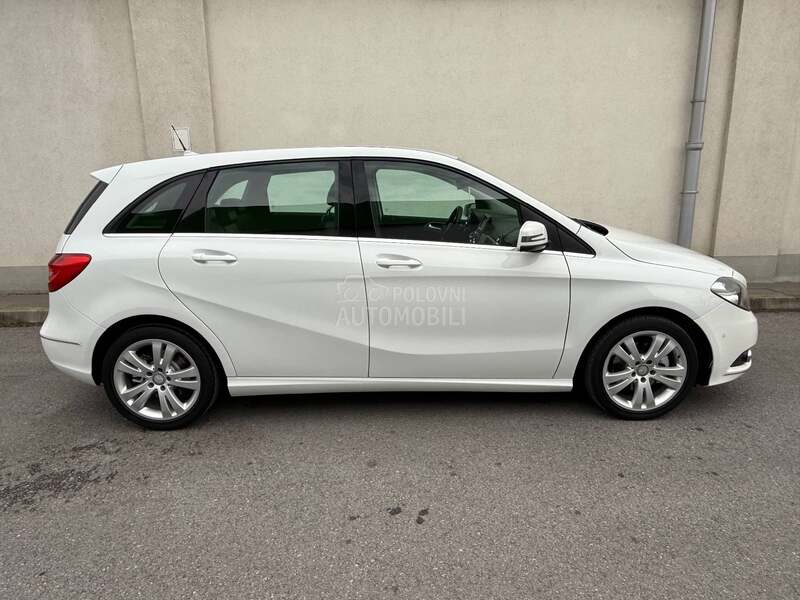 Mercedes Benz B 180 B180CDI/AUT