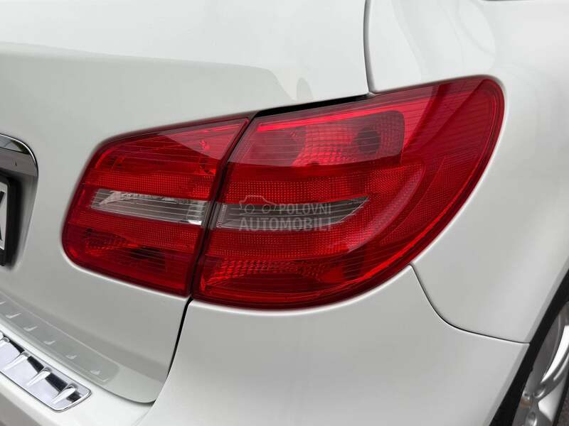 Mercedes Benz B 180 B180CDI/AUT