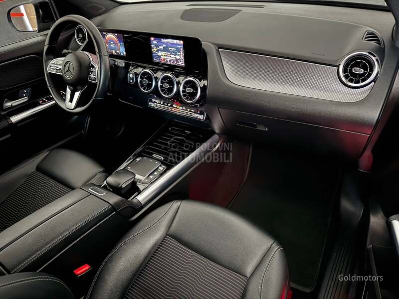 Mercedes Benz GLA 200 4Matic Sport Plus