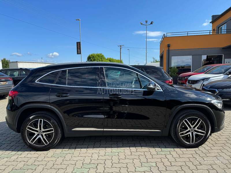 Mercedes Benz GLA 200 4Matic Sport Plus