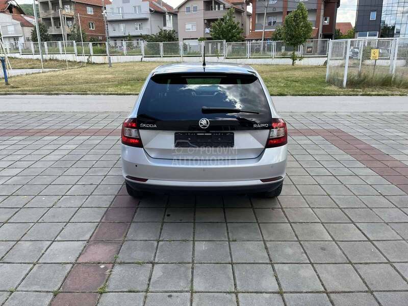 Škoda Rapid 