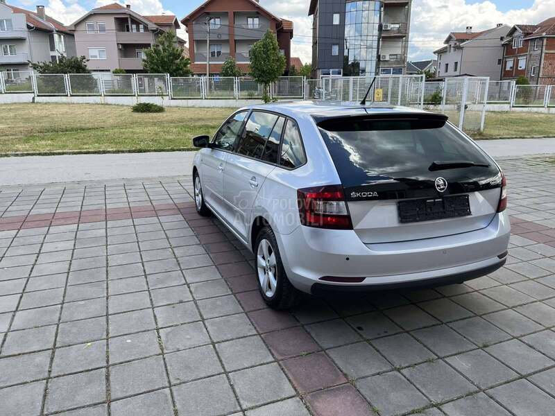Škoda Rapid 