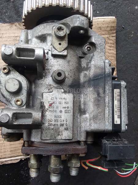 Bos pumpa 2,5 v6. CX