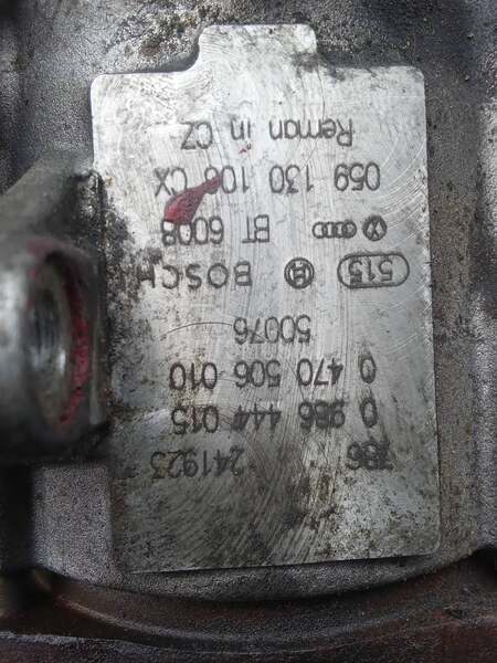 Bos pumpa 2,5 v6. CX