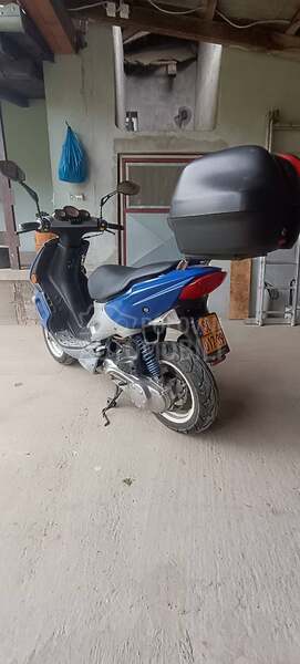Peugeot SpeedFight2