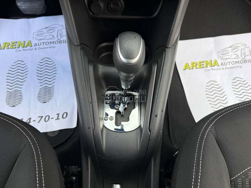 Peugeot 208 1.2/AUTOM