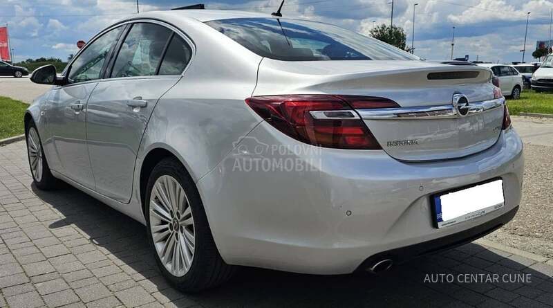 Opel Insignia 