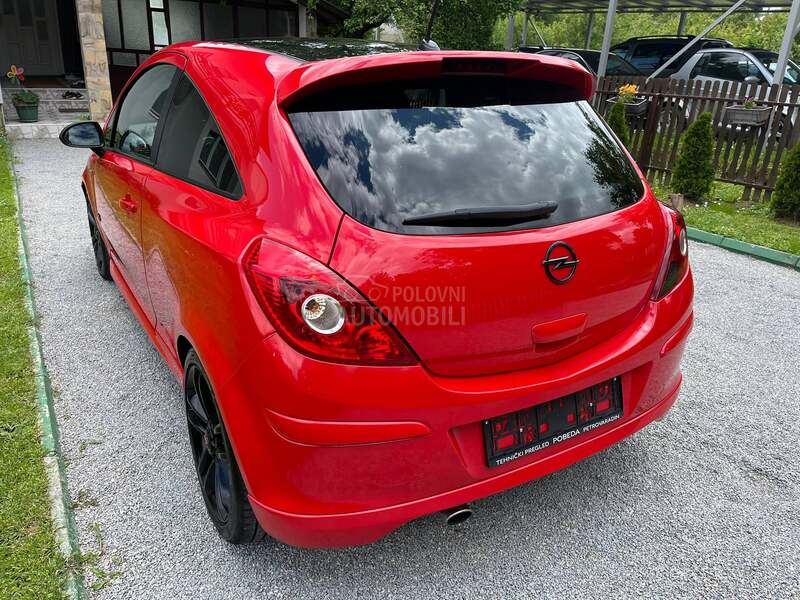 Opel Corsa D Opc / N.A.V.I