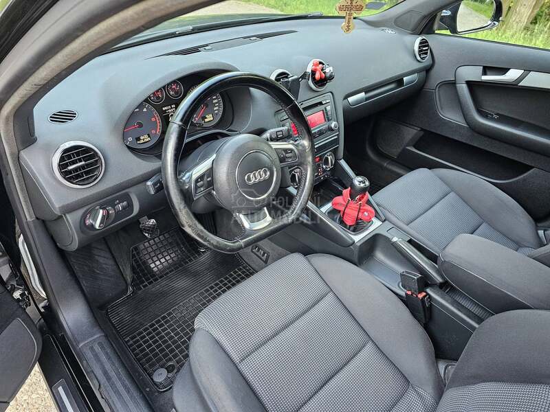 Audi A3 2.0TDI/XENON/PANO/