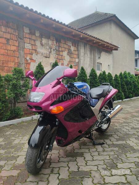 Kawasaki ZZR 1100 CH