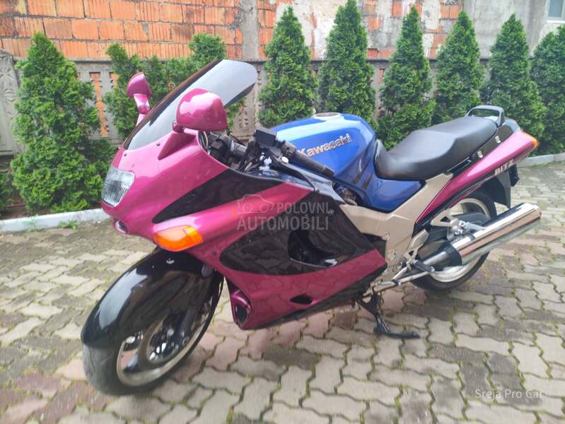 Kawasaki ZZR 1100 CH