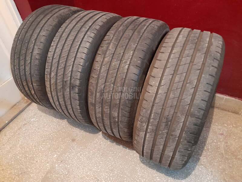 Goodyear 225/50 R17 Letnja