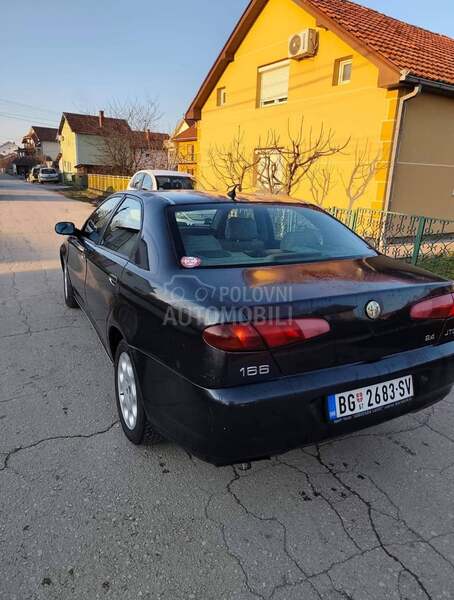 Alfa Romeo 166 2.4