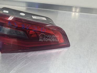 Stop svetlo za Audi A3