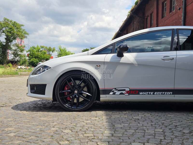 Seat Leon CUPRA R310 white edi